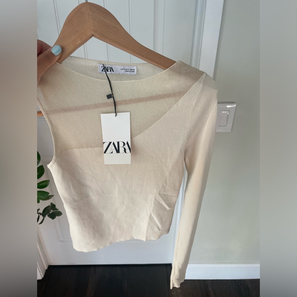 NWT Zara one sleeve long sleeve shirt